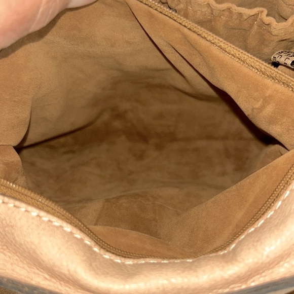 Patricia Nash EUC Armeno Tan Leather with Studded Accents Messenger Bag - Picture 14 of 15